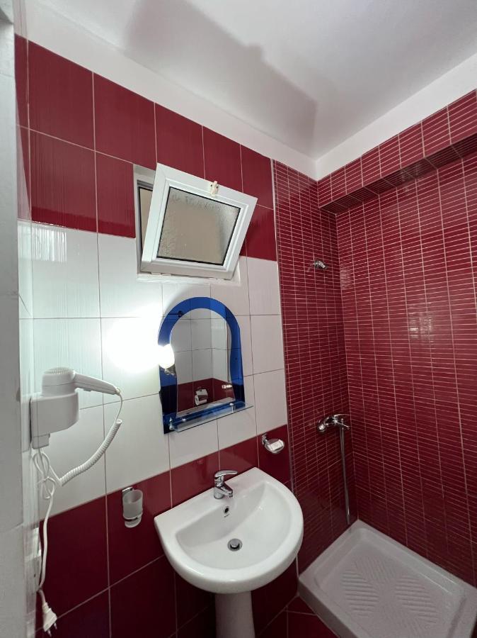 Hotel Nino Dhërmi Zewnętrze zdjęcie